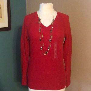 New beautiful red Gap sweater